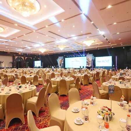 Hotel Bidakara Jakarta Kültér fotó