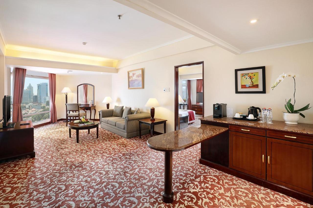 Hotel Bidakara Jakarta Kültér fotó